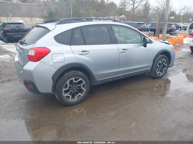 44509789 :رقم المزاد ، JF2GPABC6H8208292 vin ، 2017 Subaru Crosstrek 2.0i Premium مزاد بيع