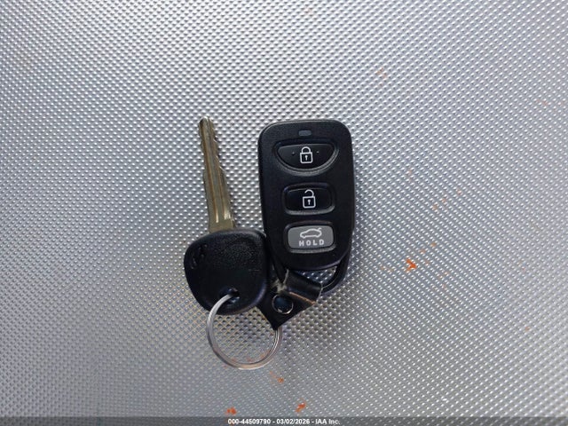 5NPD84LF7LH563958 Hyundai ELANTRA SEL