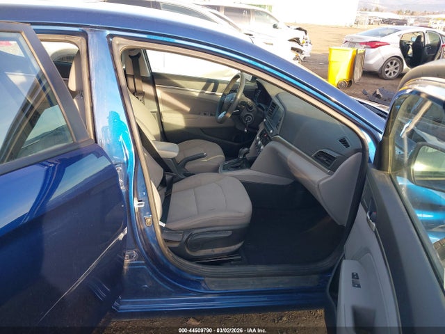 5NPD84LF7LH563958 Hyundai ELANTRA SEL