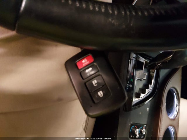 44509791 :رقم المزاد ، 4T1BD1EB0JU061755 vin ، 2018 Toyota Avalon Hybrid Limited مزاد بيع