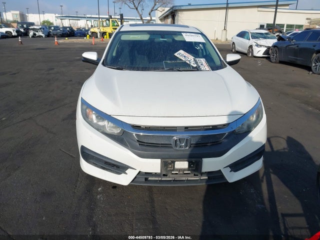 Honda CIVIC EX 2017 2HGFC2F76HH577674 Image 13