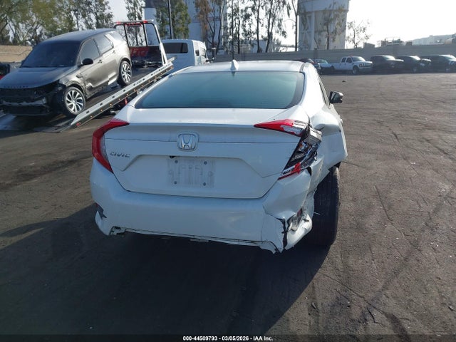 Honda CIVIC EX 2017 2HGFC2F76HH577674 Image 17