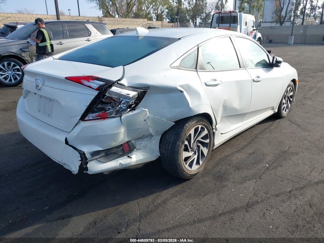 Honda CIVIC EX 2017 2HGFC2F76HH577674 Image 12