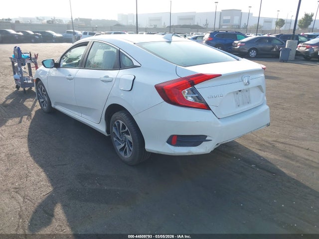 Honda CIVIC EX 2017 2HGFC2F76HH577674 Image 3