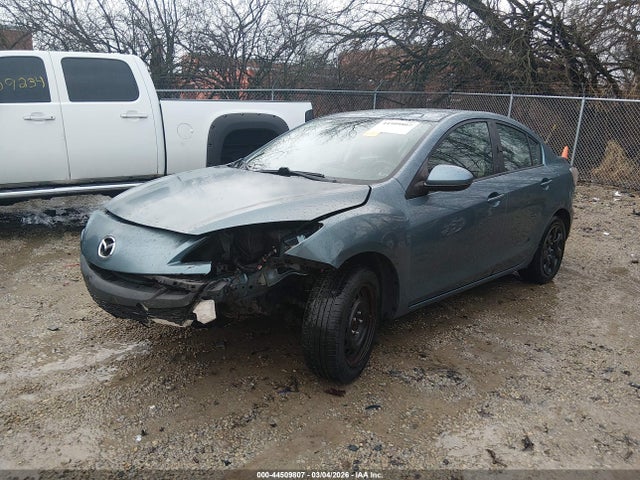 44509807 :رقم المزاد ، JM1BL1UF2B1368603 vin ، 2011 Mazda Mazda3 I Sport مزاد بيع