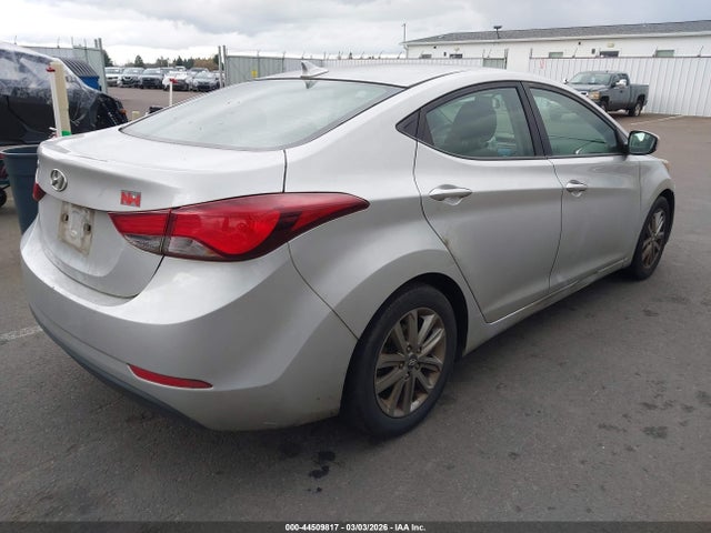 Hyundai ELANTRA SE 2015 5NPDH4AE8FH611773 Image 4
