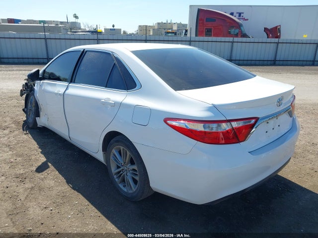 4T1BF1FK3HU385866 Toyota CAMRY SE