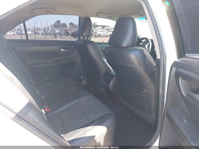 4T1BF1FK3HU385866 Toyota CAMRY SE