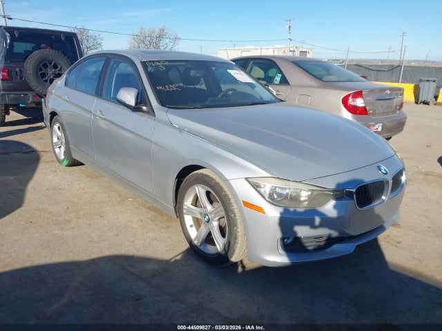 2013 BMW 328I WBA3C1C50DF442228 Photo 0