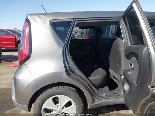 KNDJN2A25G7322278 KIA Soul