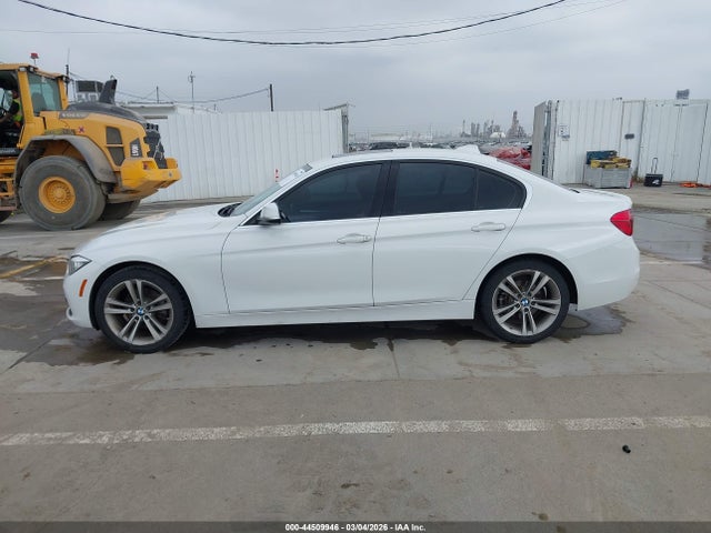 Aukcja sprzedaży 2017 Bmw 330i, vin: WBA8B9G54HNU49602, numer aukcji: 44509946
