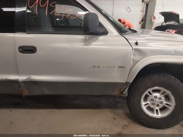 1999 Dodge Dakota Slt/sport მანქანა იყიდება აუქციონზე, vin: 1B7GG22Y7XS114066, აუქციონის ნომერი: 44509954