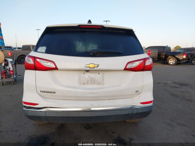 2GNAXKEV1K6267987 Chevrolet EQUINOX LT