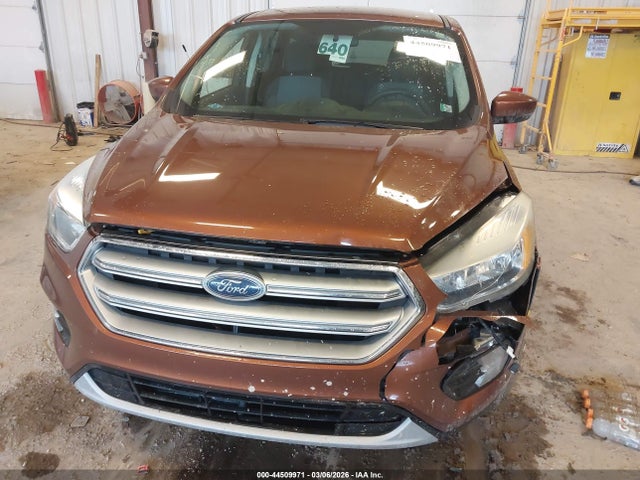 2017 Ford Escape Se მანქანა იყიდება აუქციონზე, vin: 1FMCU0GD8HUC24028, აუქციონის ნომერი: 44509971