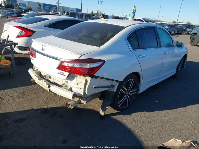1HGCR3F96HA011831 Honda Accord Touring V6