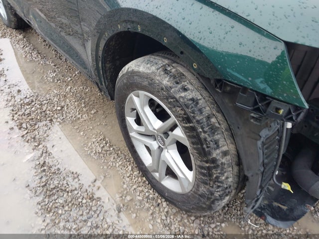 44509985 :رقم المزاد ، WA1BNAFY4J2026095 vin ، 2018 Audi Q5 2.0t Premium/2.0t Tech Premium مزاد بيع