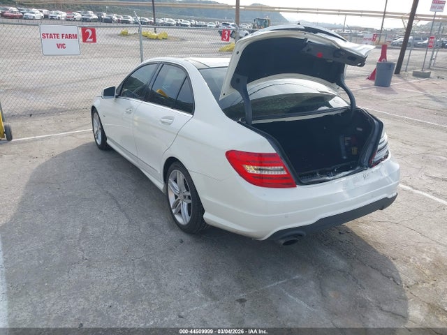 Aukcja sprzedaży 2012 Mercedes-benz C 250 Sport, vin: WDDGF4HB6CR236524, numer aukcji: 44509999