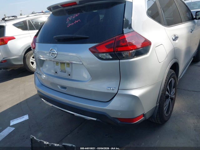 Nissan ROGUE SV 2019 JN8AT2MT9KW256945 Image 17
