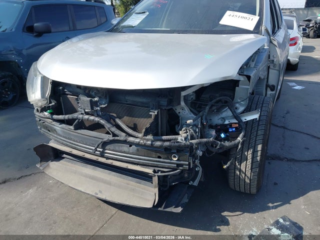 Nissan ROGUE SV 2019 JN8AT2MT9KW256945 Image 6
