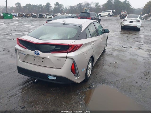 2020 TOYOTA PRIUS PRIME JTDKARFP3L3150413 Photo 3