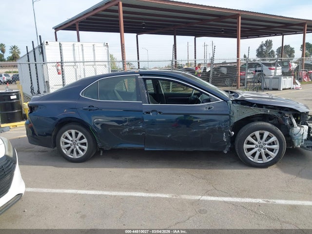 JTNB11HK1J3033876 Toyota CAMRY LE