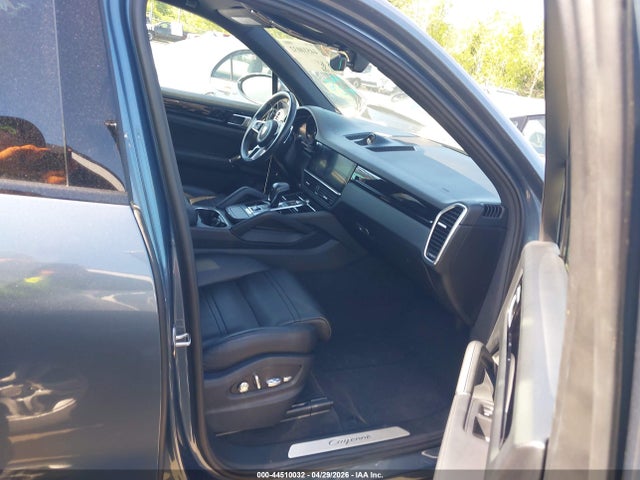 Porsche Cayenne 2020 WP1AA2AY8LDA05573 Image 5