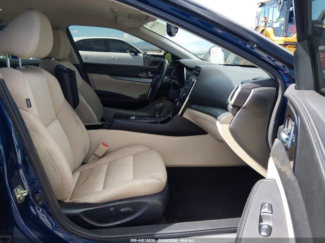 2017 NISSAN MAXIMA 1N4AA6APXHC433440 Photo 4