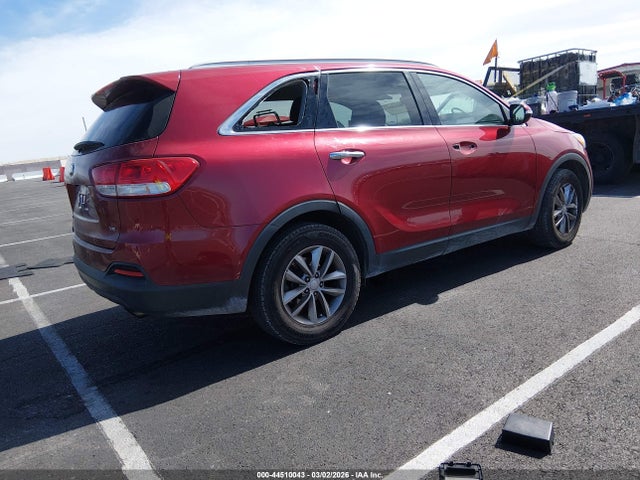 5XYPG4A57GG078887 KIA Sorento 3.3l Lx