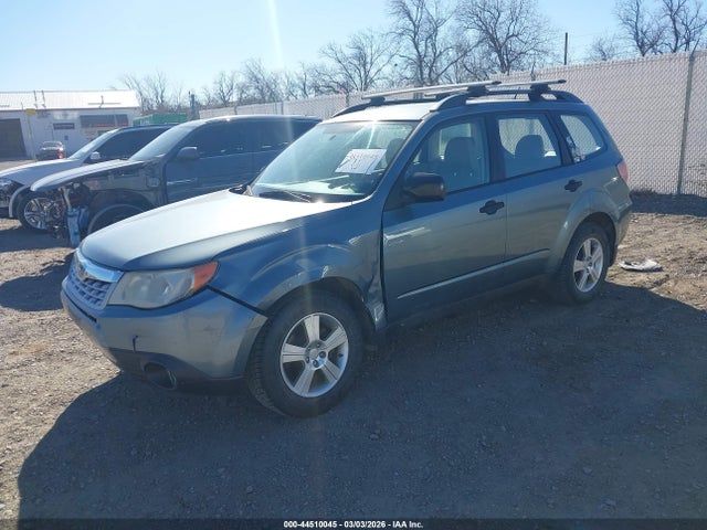 44510045 :رقم المزاد ، JF2SHABC0DH438105 vin ، 2013 Subaru Forester 2.5x مزاد بيع