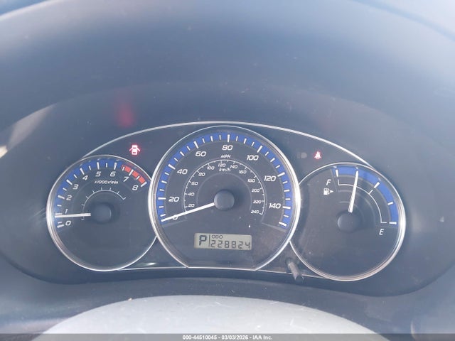 44510045 :رقم المزاد ، JF2SHABC0DH438105 vin ، 2013 Subaru Forester 2.5x مزاد بيع