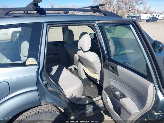 44510045 :رقم المزاد ، JF2SHABC0DH438105 vin ، 2013 Subaru Forester 2.5x مزاد بيع