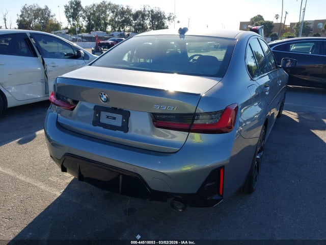 3MW69CW0XT8G14330 BMW 330i Na