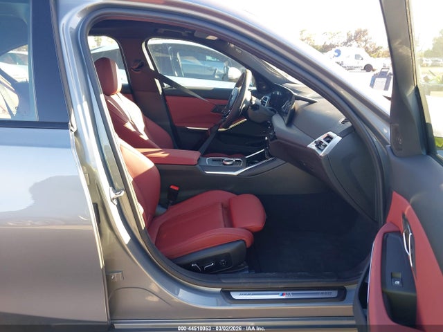 3MW69CW0XT8G14330 BMW 330i Na