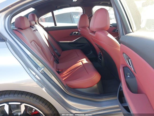 3MW69CW0XT8G14330 BMW 330i Na