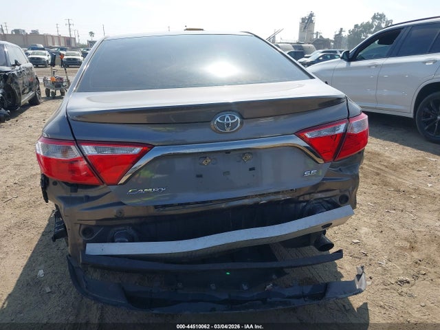 Toyota CAMRY SE 2015 4T1BF1FK4FU010243 Image 16