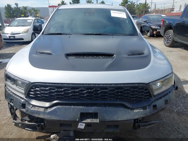 2025 Dodge Durango Srt Hellcat Silver Bullet Awd მანქანა იყიდება აუქციონზე, vin: 1C4SDJH9XSC502599, აუქციონის ნომერი: 44510071