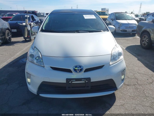 Toyota Prius Three 2015 JTDKN3DU5F1916717 Image 12