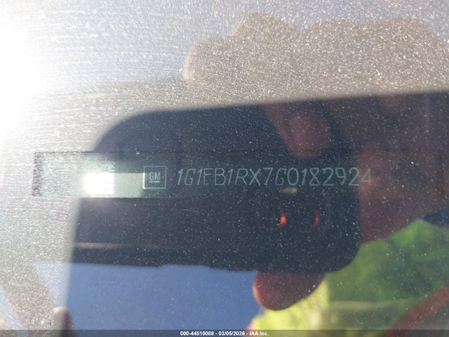 Chevrolet Camaro 1lt 2016 1G1FB1RX7G0182924 Image 9