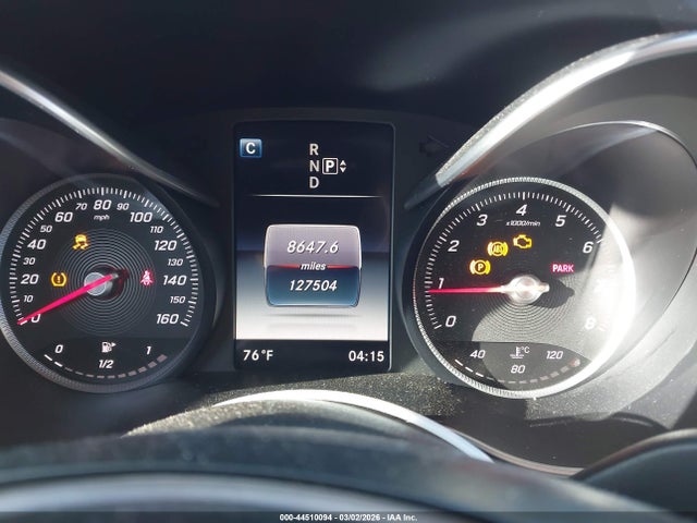 44510094 :رقم المزاد ، 55SWF4JBXFU050686 vin ، 2015 Mercedes-benz C 300 مزاد بيع
