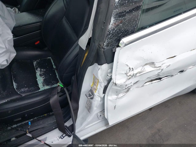 44510097 :رقم المزاد ، 5YJ3E1EAXJF062420 vin ، 2018 Tesla Model 3 Long Range/mid Range مزاد بيع