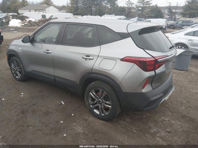 44510104 :رقم المزاد ، KNDEPCAAXN7238611 vin ، 2022 Kia Seltos Lx مزاد بيع