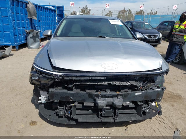 KMHL34JJ4SA103496 Hyundai Sonata Hybrid Sel
