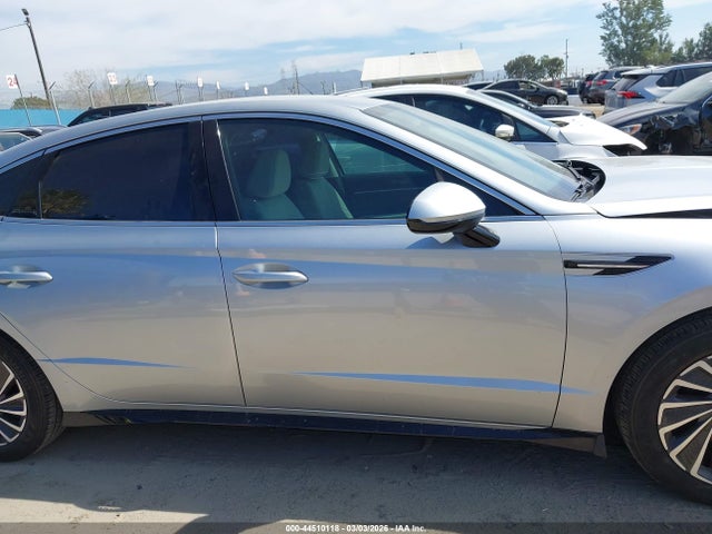 KMHL34JJ4SA103496 Hyundai Sonata Hybrid Sel