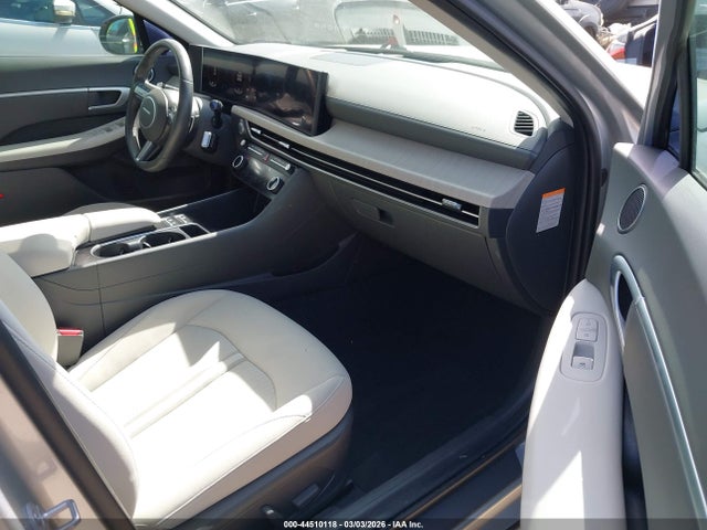 KMHL34JJ4SA103496 Hyundai Sonata Hybrid Sel