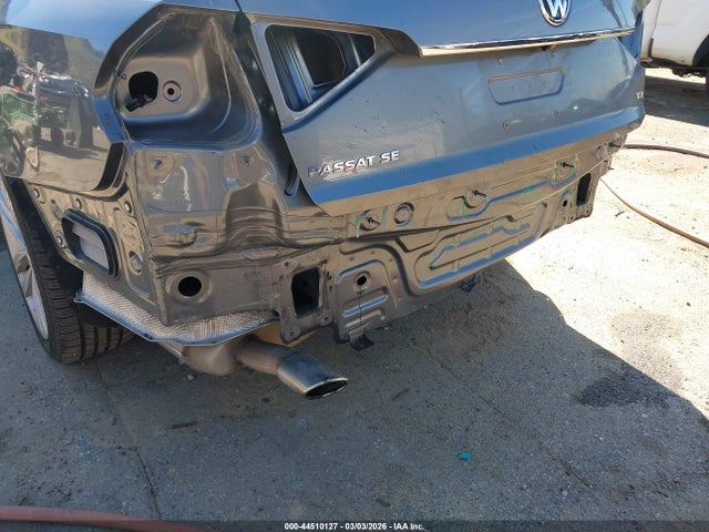 Aukcja sprzedaży 2018 Volkswagen Passat 2.0t Se, vin: 1VWBA7A30JC002125, numer aukcji: 44510127