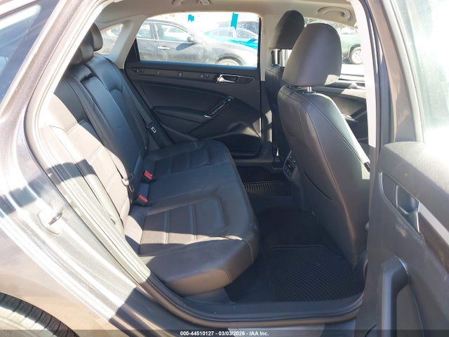 Aukcja sprzedaży 2018 Volkswagen Passat 2.0t Se, vin: 1VWBA7A30JC002125, numer aukcji: 44510127