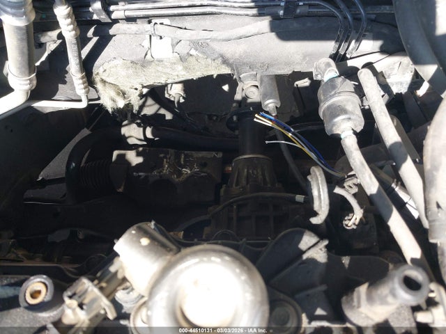 5XYKTDA63FG563945 KIA SORENTO LX