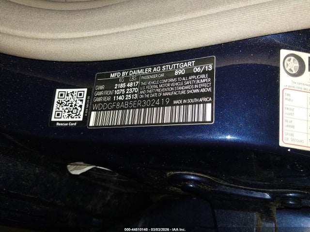 44510140 :رقم المزاد ، WDDGF8AB5ER302419 vin ، 2014 Mercedes-benz C 300 Luxury 4matic مزاد بيع