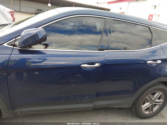 5XYZT3LB8JG561412 Hyundai Santa Fe Sport 2.4l