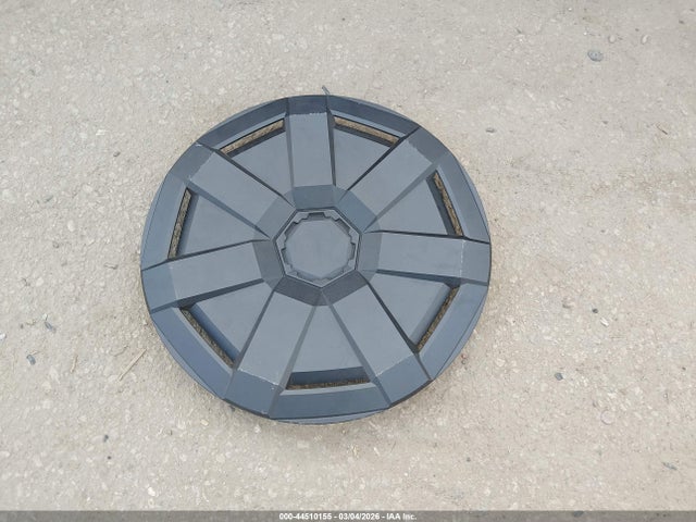 44510155 :رقم المزاد ، 7G2CEHED2SA079243 vin ، 2025 Tesla Cybertruck All-wheel Drive مزاد بيع